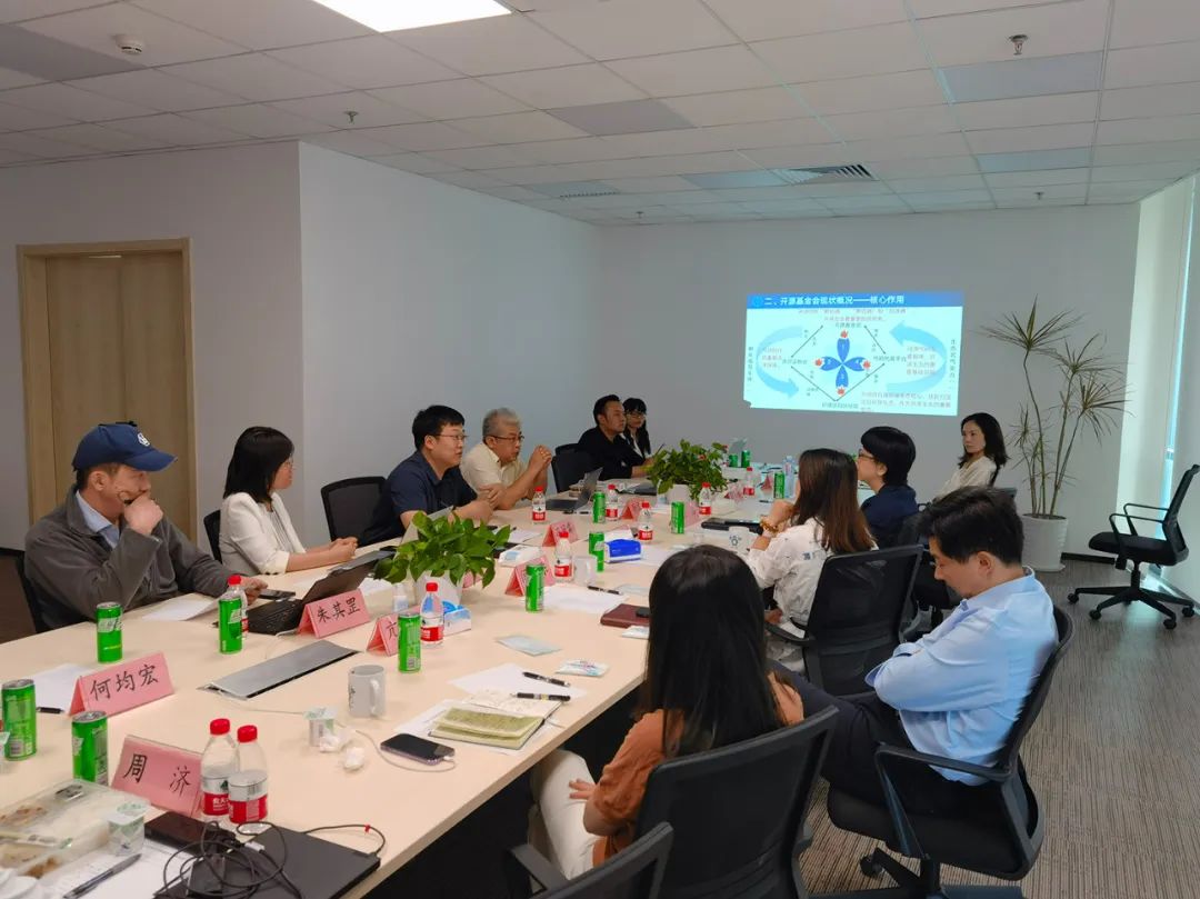 北京经济技术开发区管理委员会刘力副主任一行来基金会调研交流