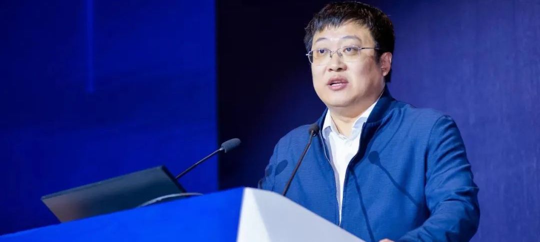 冯冠霖秘书长参加2023中国汽车软件大会并致辞