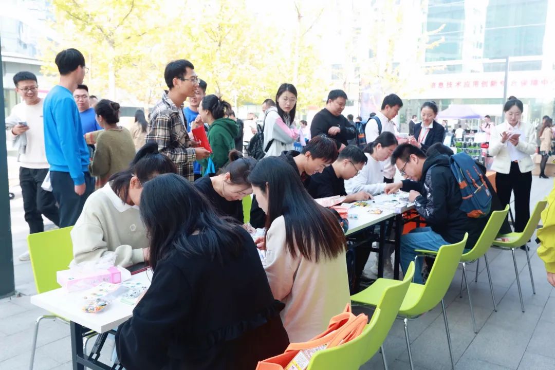 协同发展，生态聚合丨1024程序员节暨「源聚一堂」开源技术沙龙（北京站）成功举办-鸿蒙开发者社区